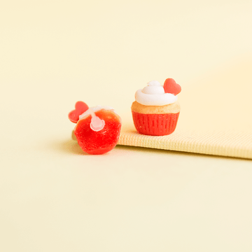 Red-cupcake-earrings