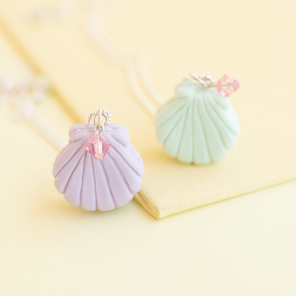 Macaron-shell-necklace-gift-for-mermaids